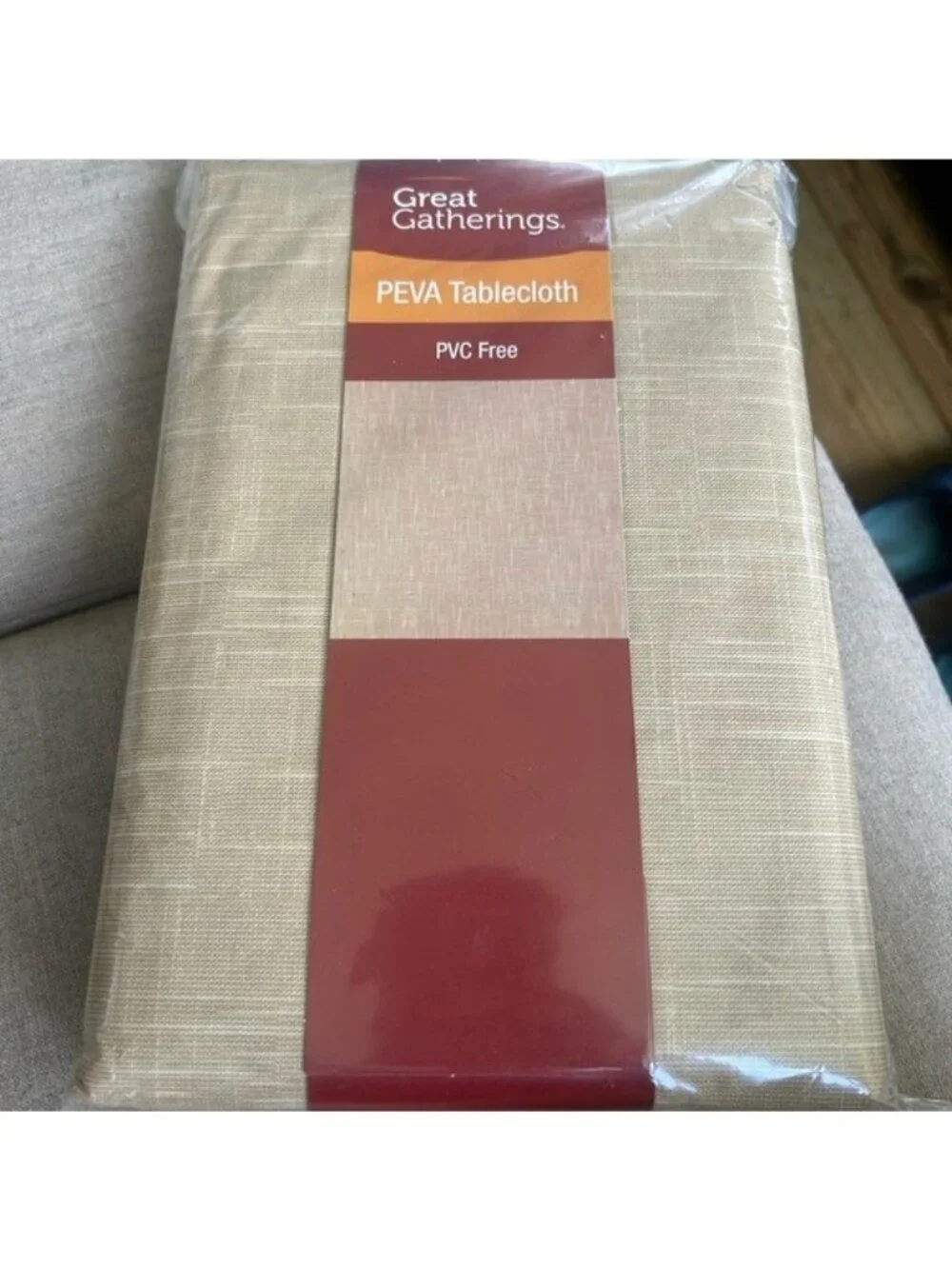 Great Gatherings New PEVA tablecloth, tan, woven, rectangle, 60 inches picnic